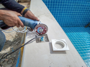 swimming pool repair service